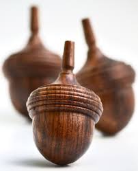 Acorn spinning top hot sale