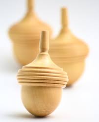 Acorn spinning top sales
