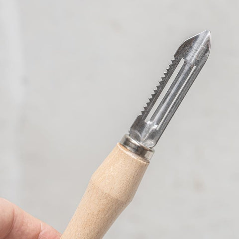 Whittling Peeler for Beginners