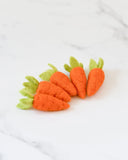 FELT CARROTS - 5 ORANGE CARROTS , Dragonfly Toys 