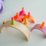 Grimm’s 10 piece Rainbow Neon Pink, Dragonfly Toys 