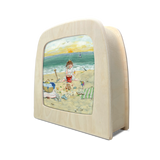 Toverlux Silhouette by Gwen’s Illustrations I hear the Seaside