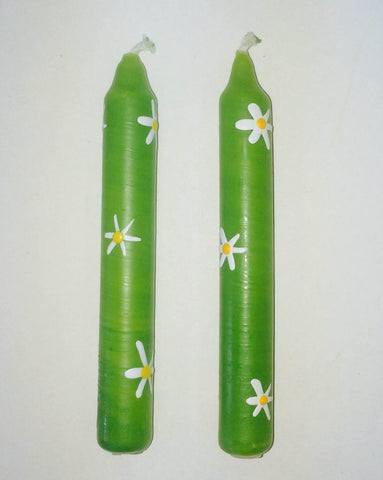 Daisy candles for birthday ring
