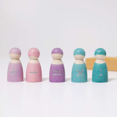 5 Math Friends -by Grimms, Dragonflytoys