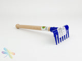 Gluckskafer Metal Hand Rake - 26cm blue, dragonfly toys