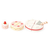 Strawberry Wedding Cake - Le Toy Van