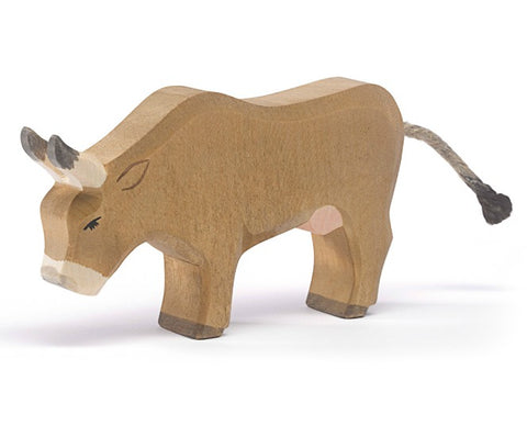 Alp Cow Eating (11052)- Ostheimer, Dragonflytoys 