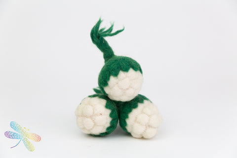 Mini Cauliflower Set of 3 Vegetable Felt Play Food by Papoose, Dragonfly toys